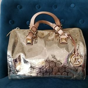 Michael Kors MK Signature Large Satchel Grayson